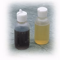 BasicNature Fläschchen mit Klappausgiesser ( 2 Stück )